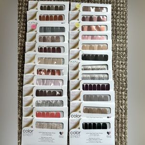 Colorstreet lot of 24